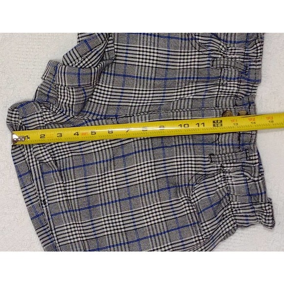 American Eagle shorts size 4 black white blue plaid high rise double button 3" - Picture 7 of 7